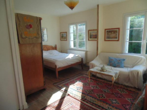 Hotels in Sainte-Gemme
